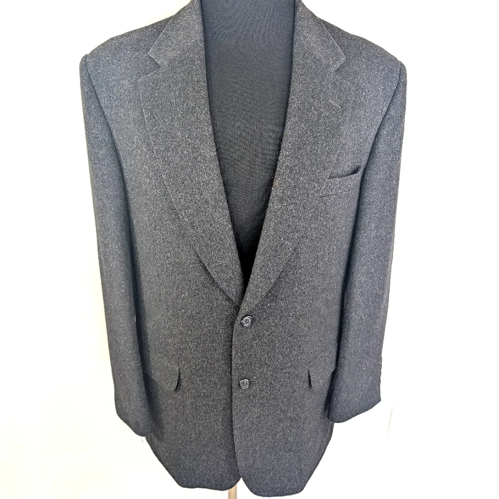 Vintage Club Room camel hair, 2 button Sport Coat. 42 Long
